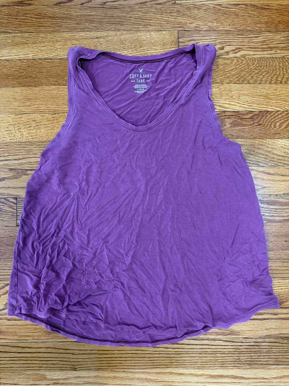 American Eagle Outfitters Purple Scoop Neck Tank
